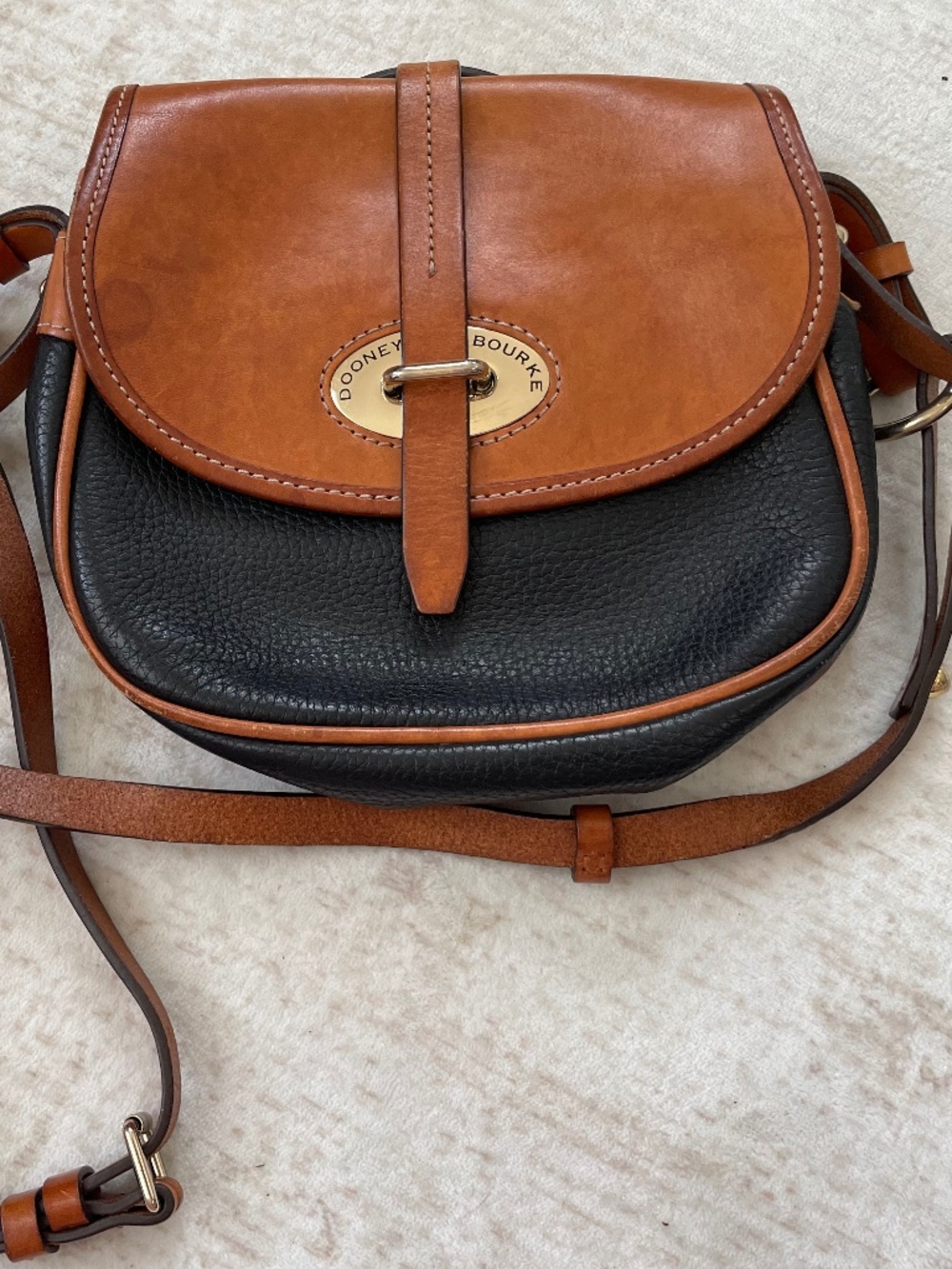 Dooney and Bourke Black Brown Leather Verona Bionda Cristina Crossbody Bag